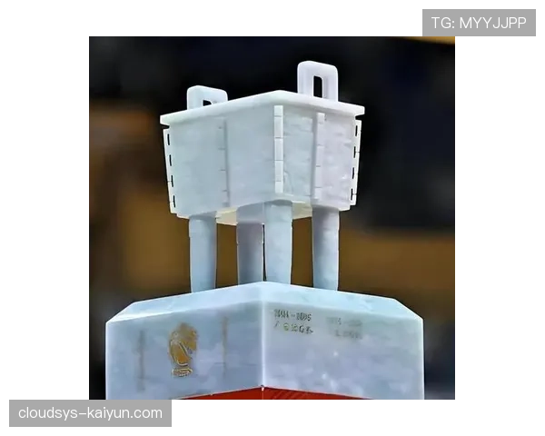 CBA总冠军奖杯“牟作云杯”启动全国巡回展览